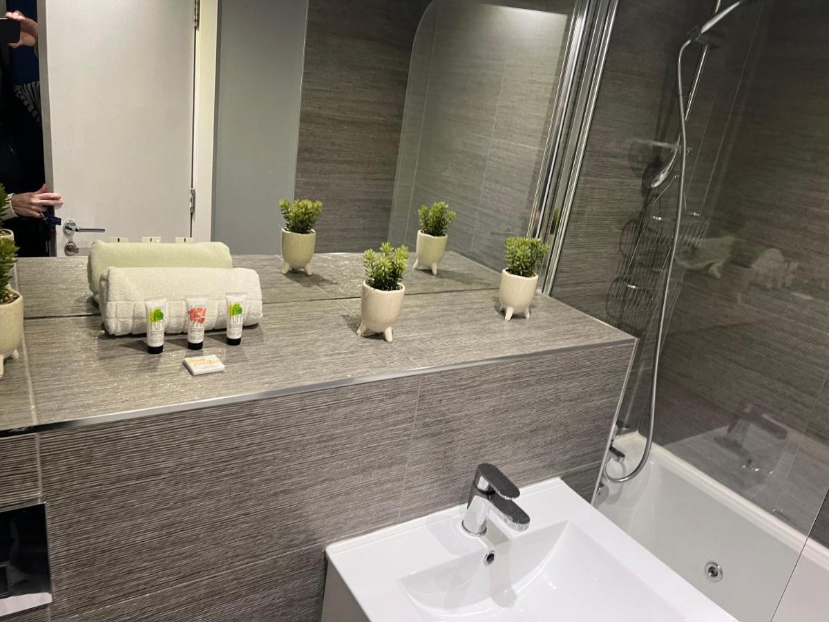 Halifax House Apartment ลิเวอร์พูล ภายนอก รูปภาพ